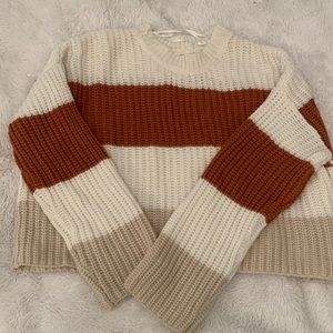 Moon & Madison xs sweater